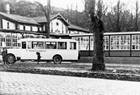 Ein Büssing-Benzinomnibus um 1934 am Schweizer Haus. (Archiv: Rostocker Nahverkehrsfreunde)