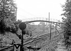 Eisengeländerbrücke über dem Schienenstrang nach Ribnitz 1922 (Foto: Wolfgang Baier)